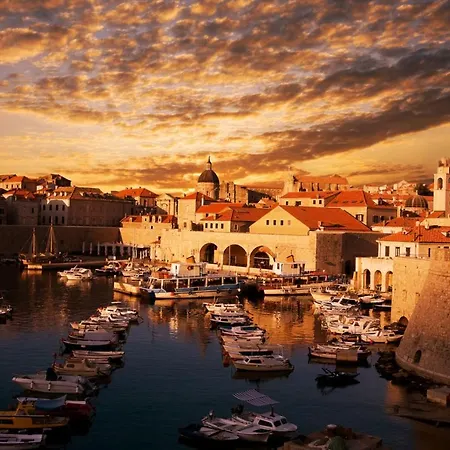 Marinero With Free Parking