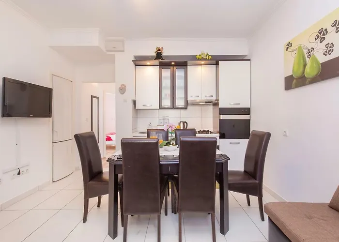 Marinero With Free Parking